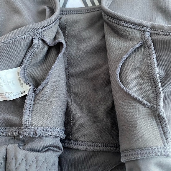 MARIKA Laser Cut Steel Grey Sport Bra Low Impact Yoga Workout Bra Sz XL - Picture 13 of 15